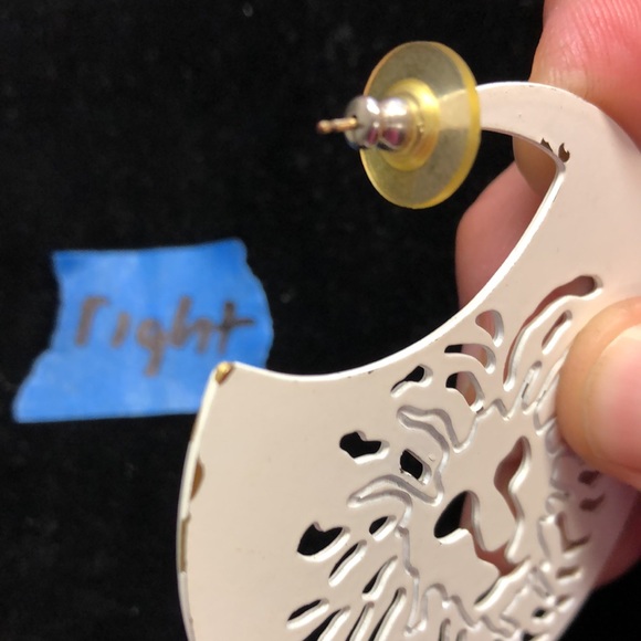 Vintage Rare Anne Klein Lion Head Logo Crescent Shaped Earrings - Picture 9 of 16